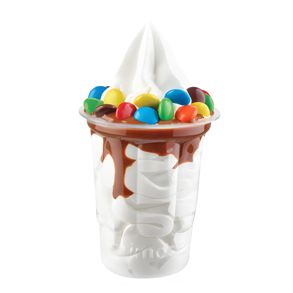 Eisbecher-Mix Neutrale Basis mit Eis, Schokoladensauce und bunten M&Ms